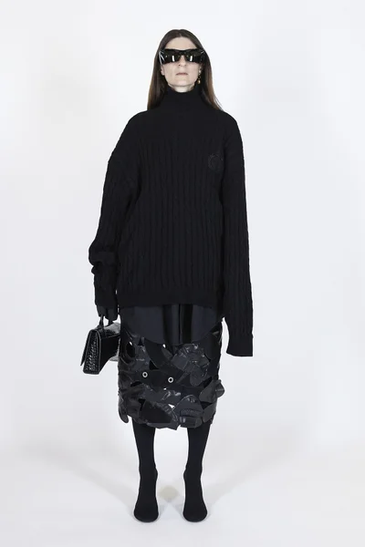 Look 50